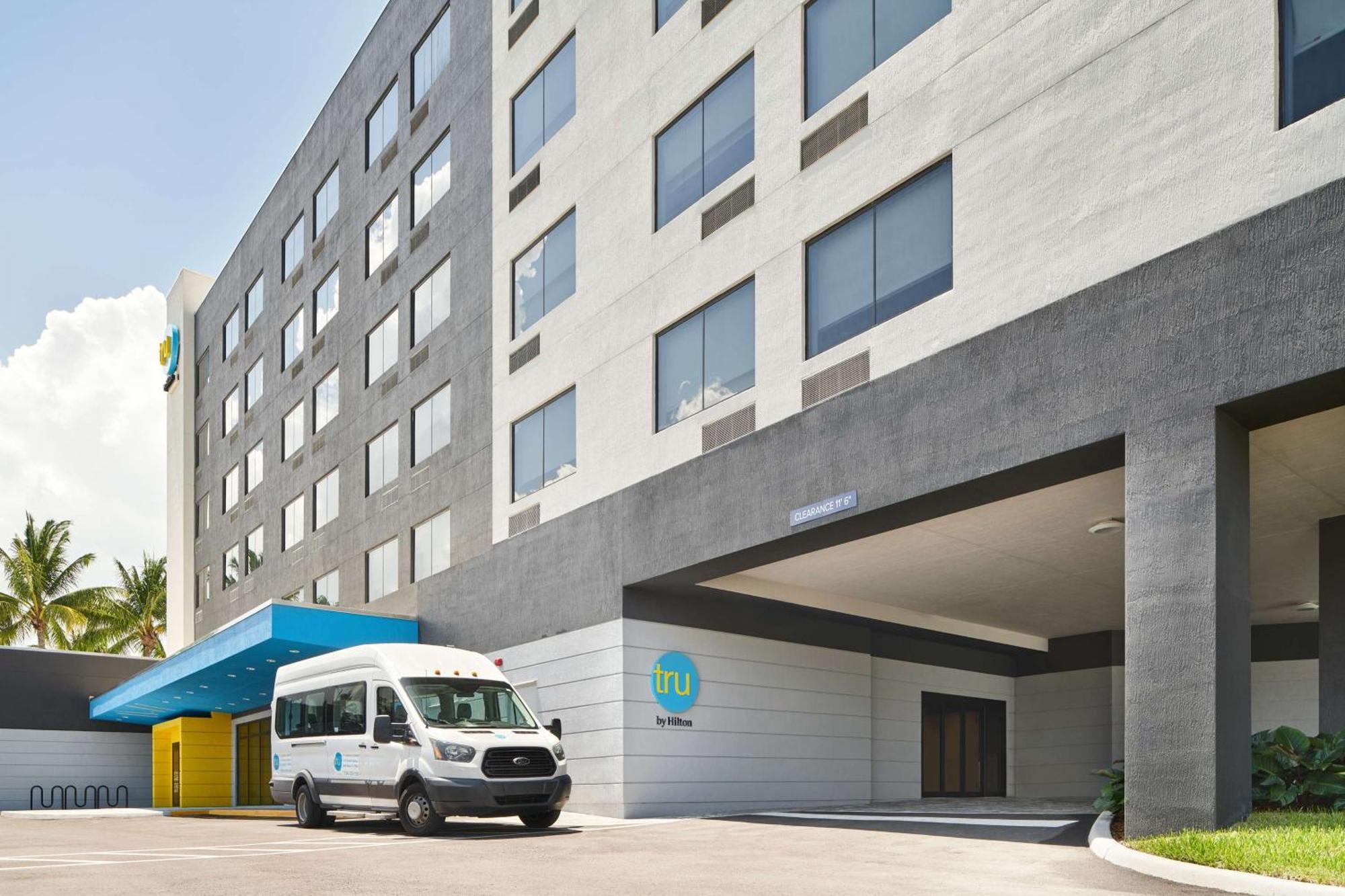 Tru By Hilton Ft Lauderdale Airport Hotel Dania Beach Eksteriør billede